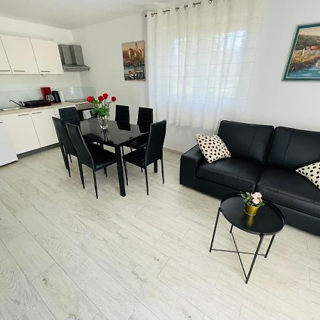 Apartment Paulina 特罗吉尔 外观 照片