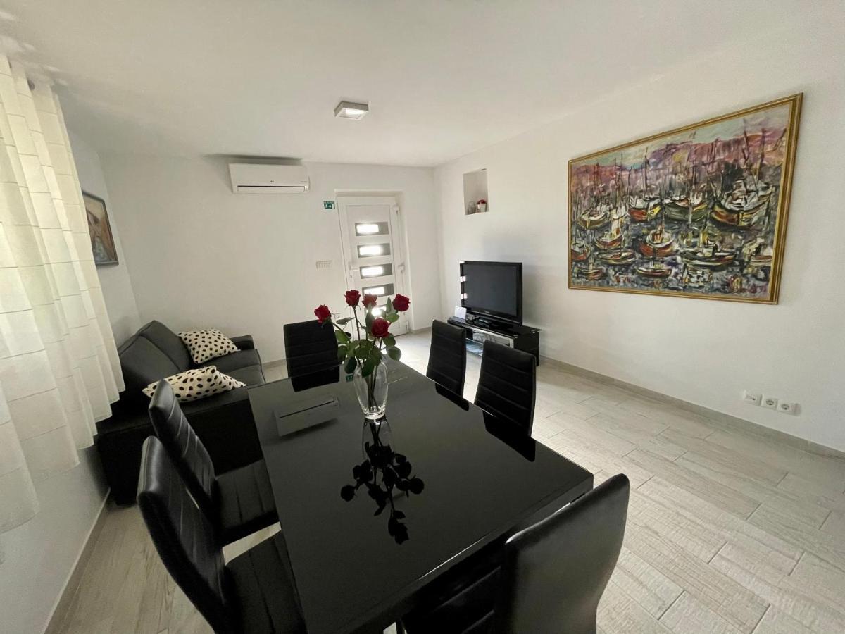 Apartment Paulina 特罗吉尔 外观 照片