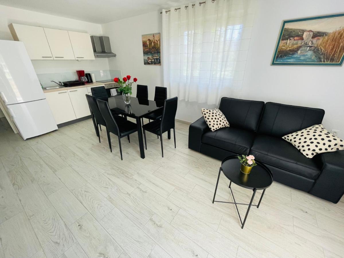 Apartment Paulina 特罗吉尔 外观 照片